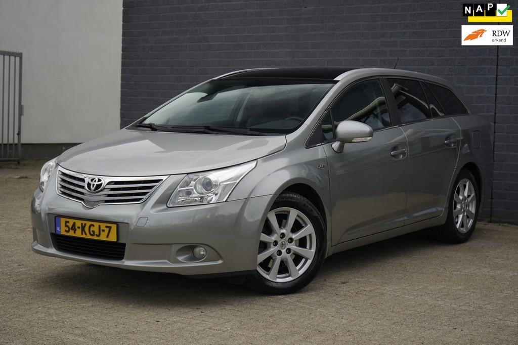 Toyota Avensis Wagon 2.2 D-4D Panoramic Business Special NAP, Auto's, Toyota, Euro 5, 15 km/l, Zwart, 4 cilinders
