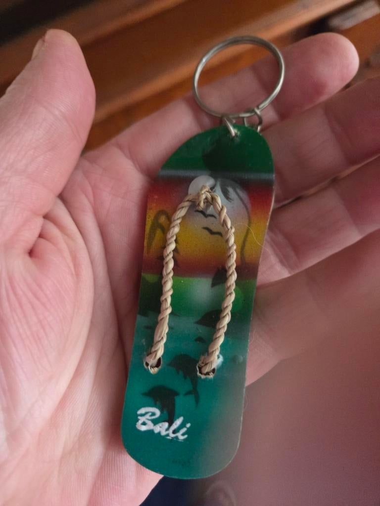 Sleutelhanger slipper Bali dolfijnen, Ophalen of Verzenden, Zo goed als nieuw, Stad of Land