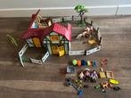 Playmobil manege 6926, Kinderen en Baby's, Speelgoed | Playmobil, Ophalen of Verzenden, Zo goed als nieuw