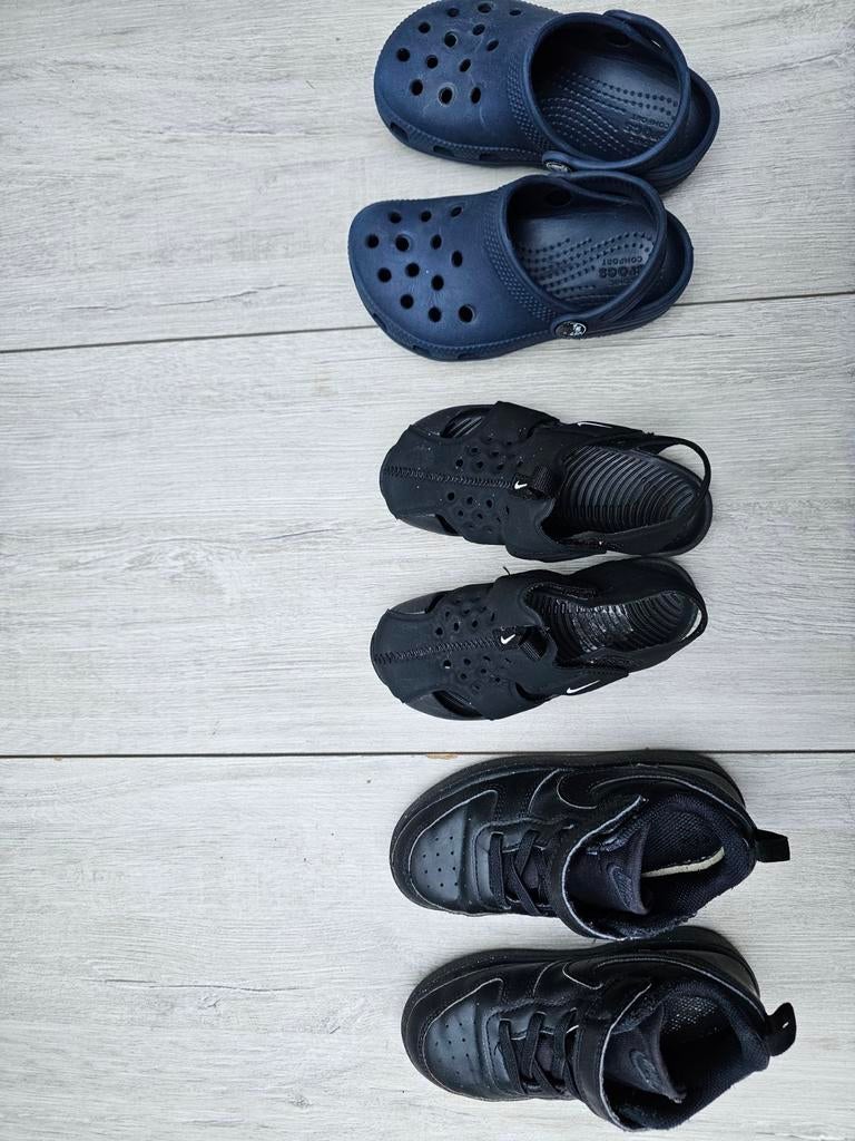 Jongensschoenen: Nike, Crocs, sandalen en sneakers, Ophalen, Gebruikt, Nike, Crocs, Schoenen