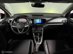 Volkswagen T-Cross 1.0 TSI DSG R-LINE |TREKHAAK | AD. CRUISE, Gebruikt, Zwart, Bedrijf, 3 cilinders
