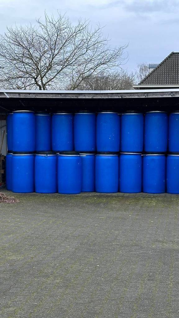 Regenton 220 liter Schoon, deksel en klemring., Dieren en Toebehoren, Ophalen