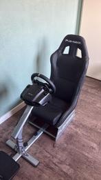 Playseat met Logitech stuur & Pendalen, Ophalen, 1 speler, Racen en Vliegen, Zo goed als nieuw