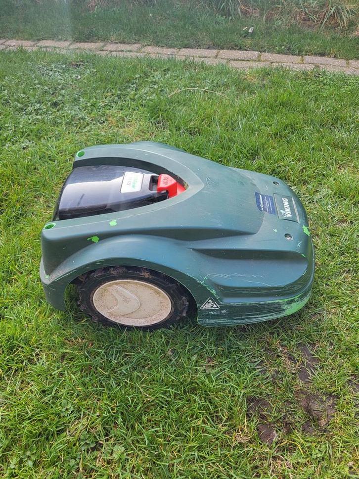 Stihl Viking 422 robotgrasmaaier, Tuin en Terras, Zitmaaiers, Gebruikt, Ophalen