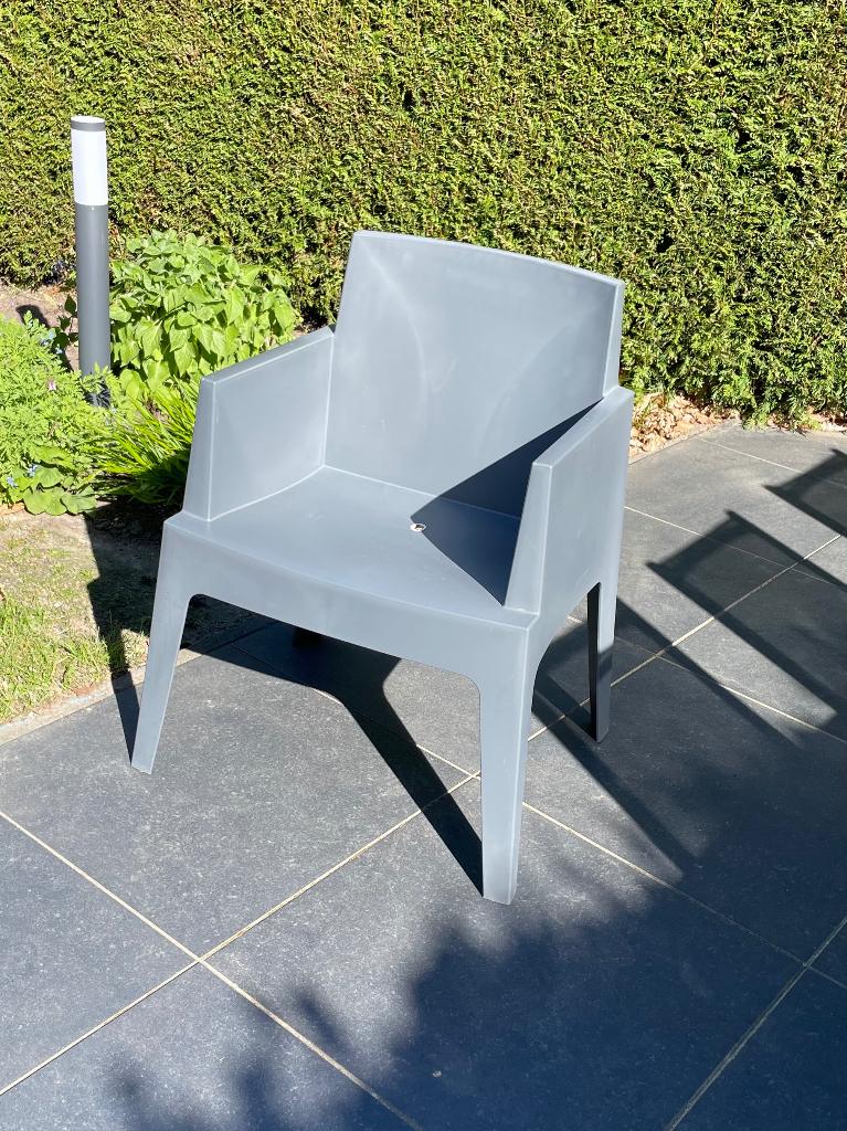 Design Box stoel (merk Siesta), Tuin en Terras, Ophalen, Gebruikt, Kunststof, Stapelbaar