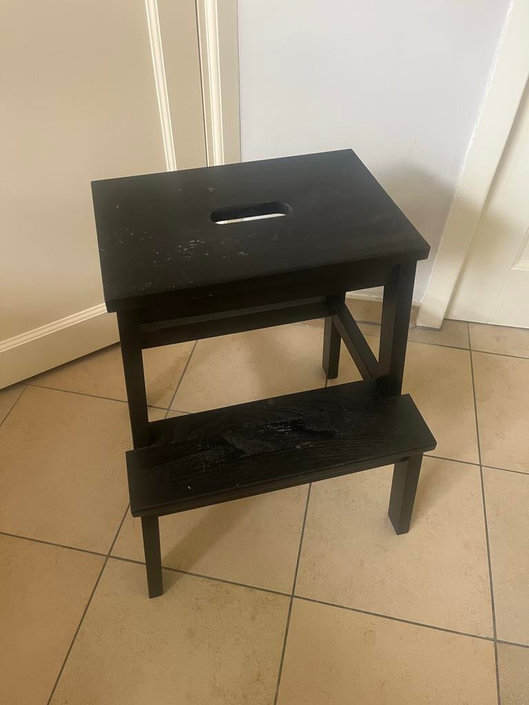 BEKVAM krukje IKEA zwart, Huis en Inrichting, Krukjes, Ophalen, Gebruikt, Hout