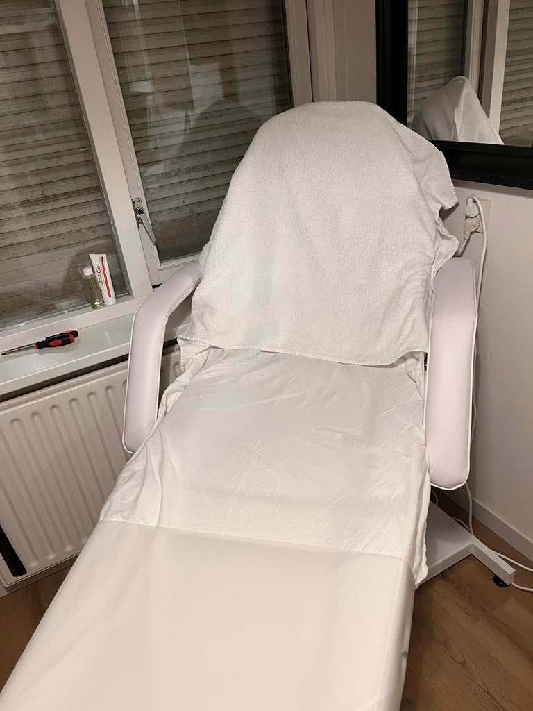Massage/ schoonheidsspecialiste/ tatoeër / pedicure stoel., Overige
