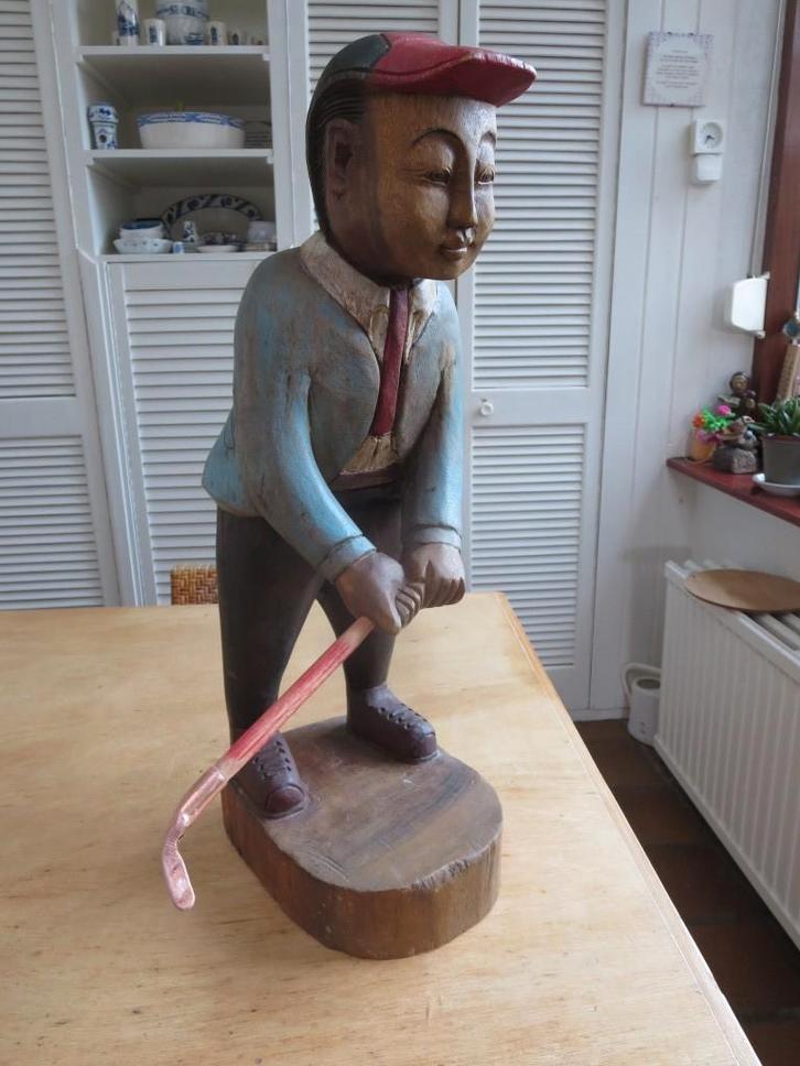 Apart houten beeld van golfer met golfstick, Antiek en Kunst, Kunst | Beelden en Houtsnijwerken, Ophalen of Verzenden