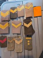 Diverse militaire schouderstukken en insignes, Verzamelen, Militaria | Algemeen, Ophalen of Verzenden, Overige soorten, Overige gebieden