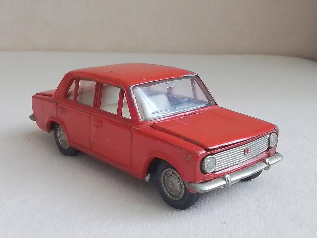 Vaz 2101 Lada 1200 Sedan A9 Novoexport made in ussr, Ophalen of Verzenden, Gebruikt, Auto, Overige merken