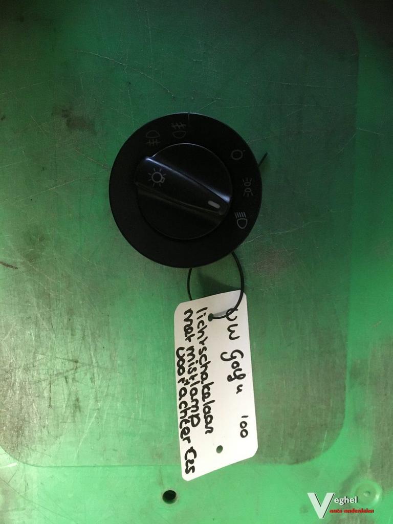 Vw Golf 4 bwjr 2000 lichtschakelaar met mistlamp, Gebruikt, -, -, Ophalen of Verzenden