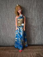 Vintage Barbie uit 1966taiwanBieden, Ophalen of Verzenden, Gebruikt, Kleertjes