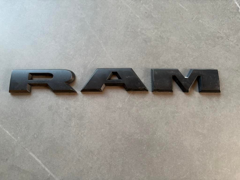 DODGE RAM LETTERS GROOT, Ophalen of Verzenden