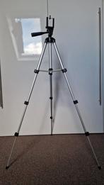 Lichtgewicht Tripod, Zo goed als nieuw, Minder dan 150 cm, Met balhoofd, Ophalen of Verzenden