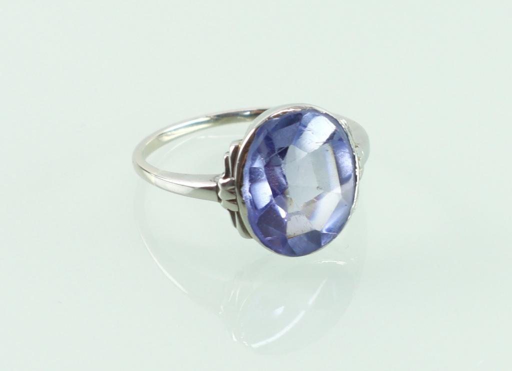 Antieke witgouden ring lichtblauwe saffier Art Deco, Ophalen of Verzenden, Goud, Ring, Met edelsteen