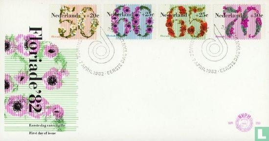 FDC E200 Zomerzegels 1982 NL onbeschreven, Postzegels en Munten, Postzegels | Eerstedagenveloppen, Ophalen of Verzenden, Nederland