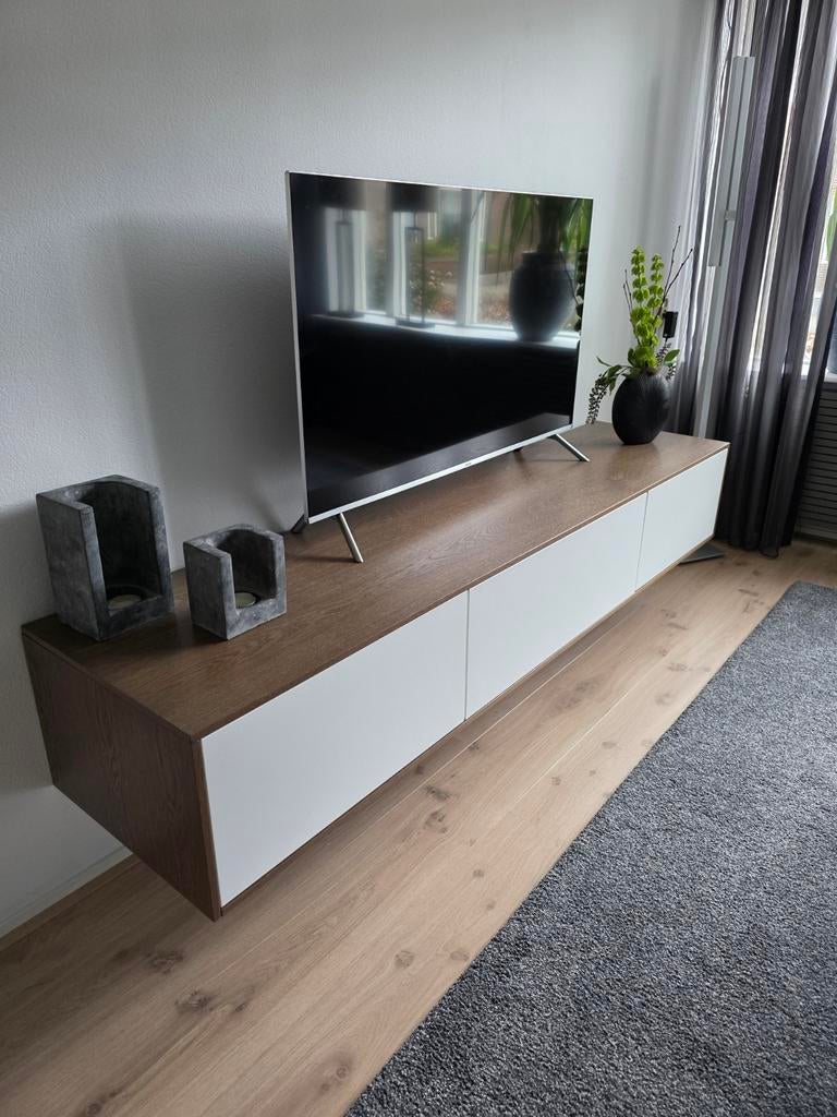 Modern zwevend tv-dressoir - 202,6 cm breed, Ophalen, Gebruikt, Modern, minimalistisch, zwevend, 200 cm of meer
