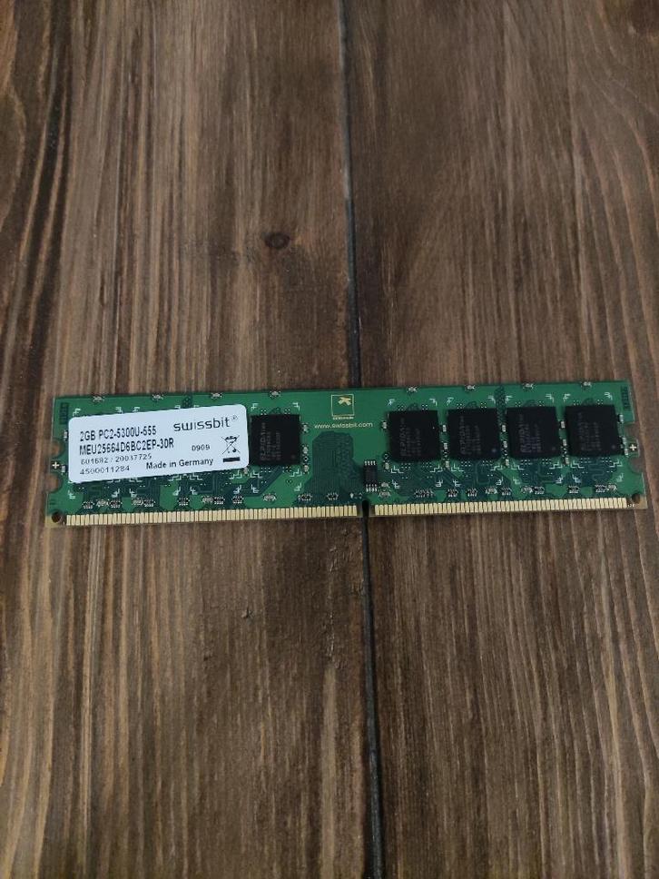 Swissbit 2gb 5300u DDR2, Computers en Software, RAM geheugen, Gebruikt, Desktop, 2 GB, DDR2, Ophalen of Verzenden