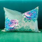 DESIGNERS GUILD kussen met borduur 45 x 60, Ophalen of Verzenden, Zo goed als nieuw, Groen, Rechthoekig