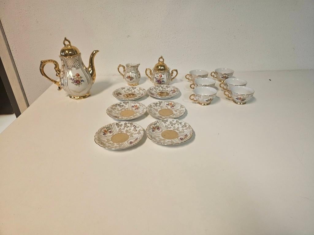 Porseleinen servies set!, Gebruikt, Ophalen of Verzenden, Nvt, Overige stijlen