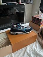 Louis Vuitton Run Away, Kleding | Heren, Schoenen, Blauw, Nieuw, Ophalen of Verzenden, Sneakers of Gympen