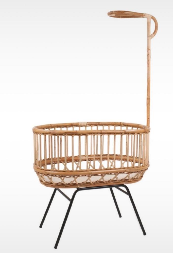Rotan wieg met koudschuim matras, Ophalen of Verzenden, Zo goed als nieuw, Wieg