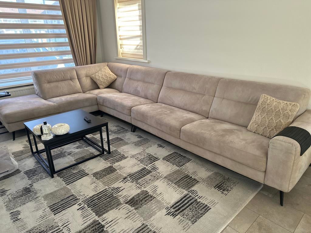 Grote Hoekbank Velours Stof - Ideaal voor Families, Ophalen, 100 tot 125 cm, Voor grote familie hoekbank speciaal zelf  gestofferdt 3490.,