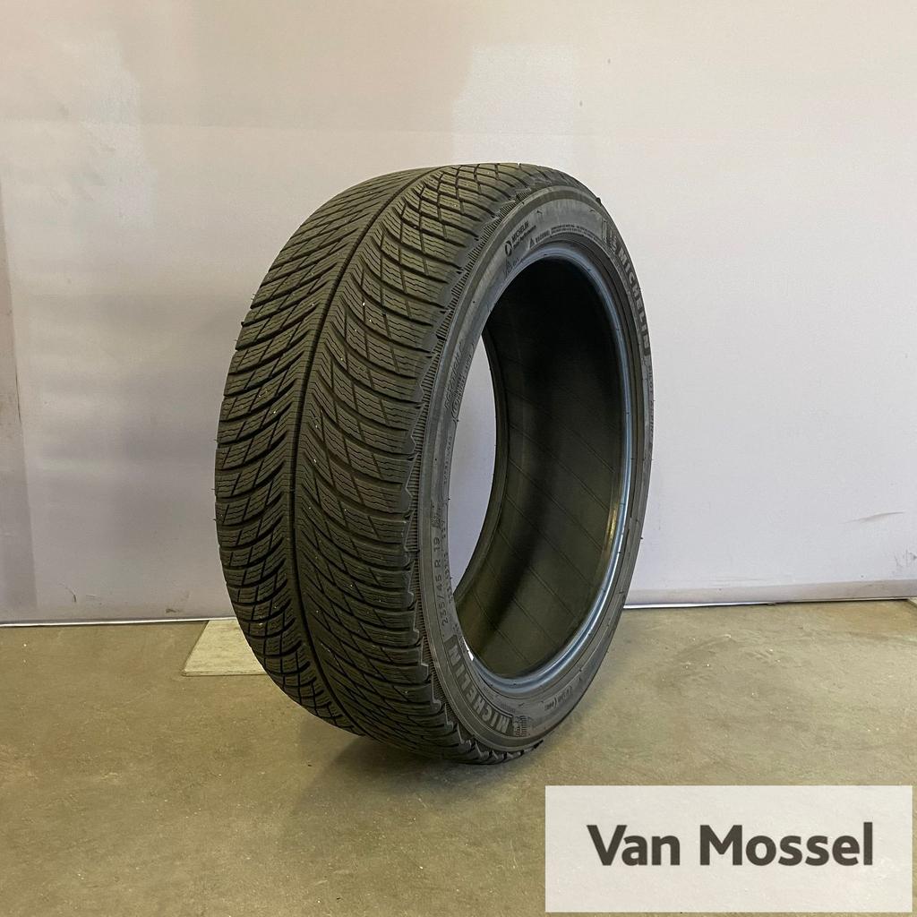 Michelin Pilot Alpin 5 235/45/R19 99V, 19 inch, Gebruikt, -, -
