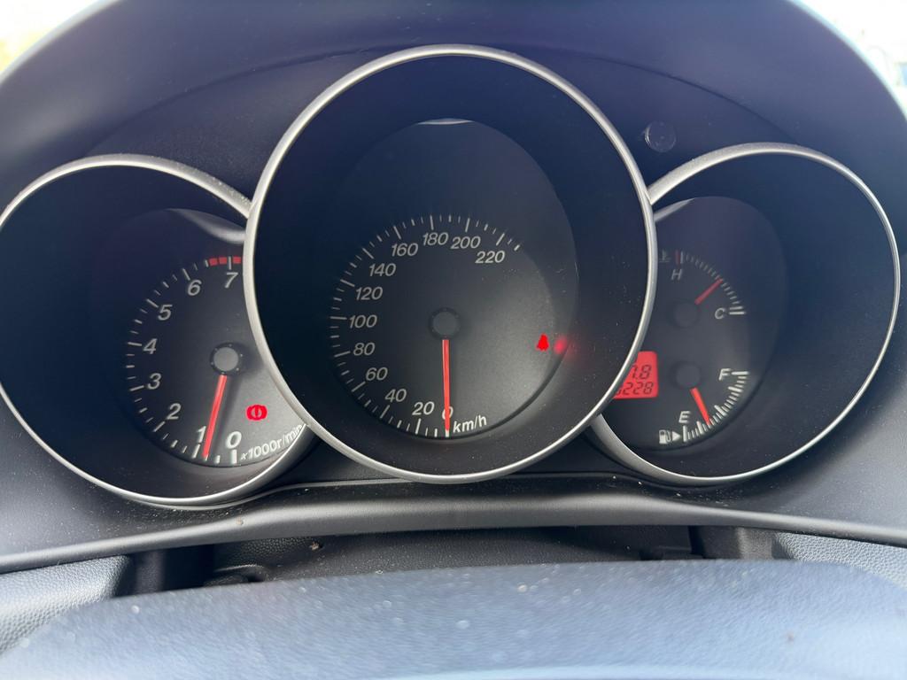 Mazda 3 Sport 1.6 Executive Airco|LM|APK, Auto's, Mazda, Voorwielaandrijving, 1160 kg, Gebruikt, 4 cilinders