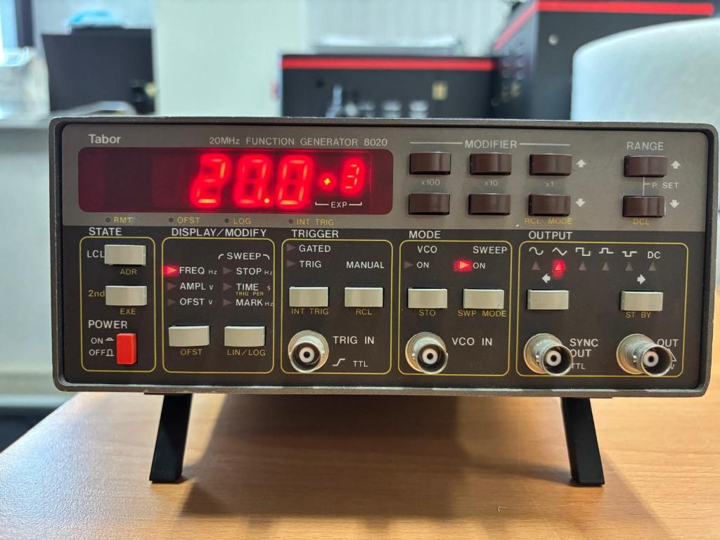 Tabor 8020 Functiegenerator, Ophalen of Verzenden, Gebruikt, Overige meters