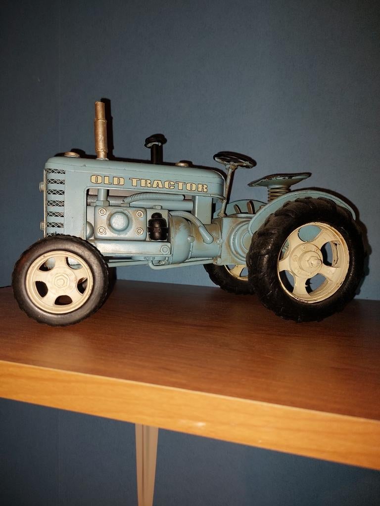 Te koop tractor, Ophalen of Verzenden, Zo goed als nieuw, Overige schalen, Onderdeel