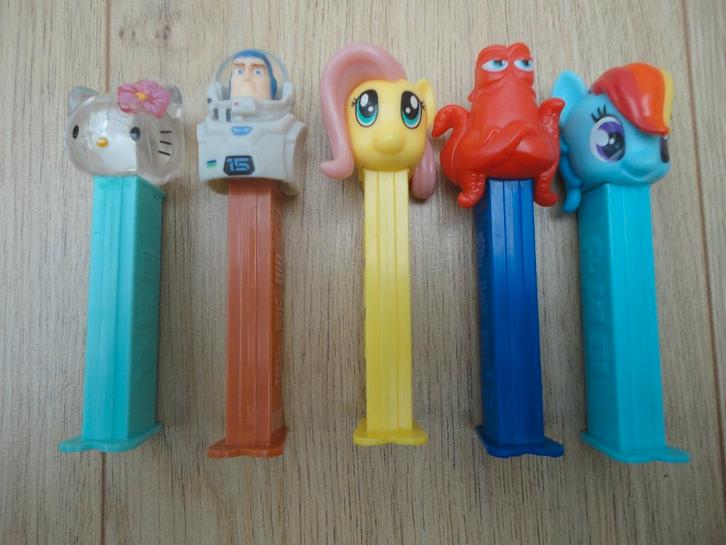 5 verschillende lege PEZ dispensers candy containers, Verzamelen, Speelgoed, Zo goed als nieuw, Ophalen of Verzenden