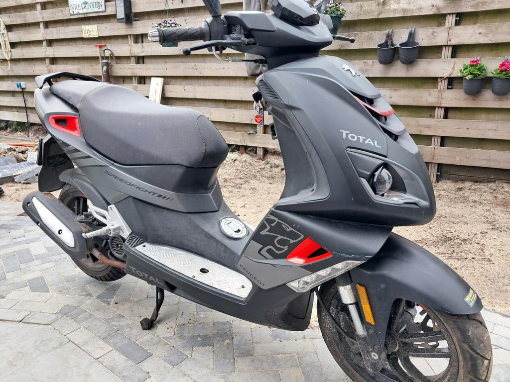 Peugeut Speedfight 4, Ophalen, Gebruikt, Benzine, Speedfight