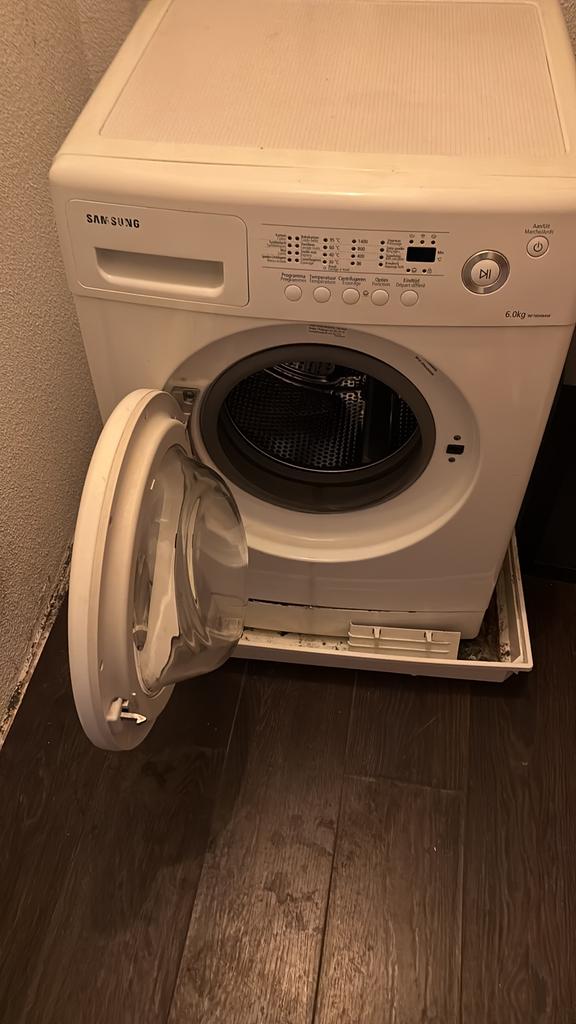 Samsung wasmachine WF7604NAW, Ophalen, Gebruikt, Voorlader, 85 tot 90 cm