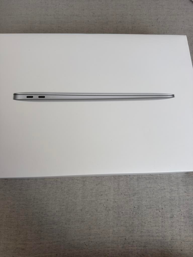 Macbook Air Lege Doos, Computers en Software, Apple Macbooks, Ophalen, 1 TB of meer, Qwerty, 13 inch