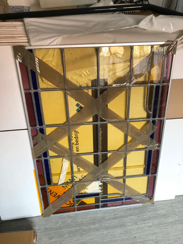 Glas in lood decoratie, Ophalen