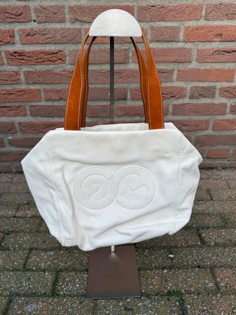 Unieke Design Handtas Wit Generfd Leer met Cognac Handvatten, Ophalen of Verzenden, Zo goed als nieuw, Wit, Handtas
