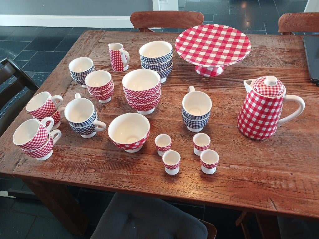 Servies Marieke at home, Ophalen, Gebruikt, Overige stijlen, Aardewerk