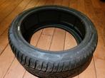 Nieuwe Winterband Pirelli Sottozero 3 235/40R19 XL, Winterbanden, 235 mm, Band(en), Ophalen