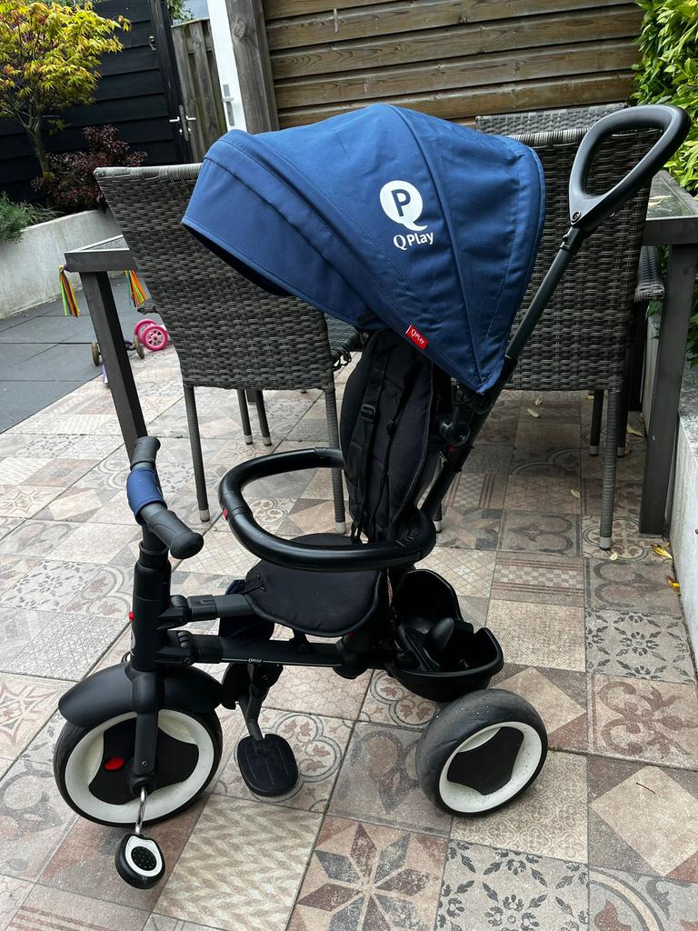 Q-Play driewieler met stang, Ophalen of Verzenden, Zo goed als nieuw