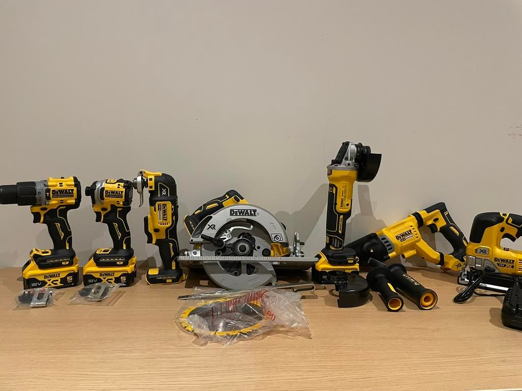 Dewalt combiset 18v dck706pt3 nieuw, Ophalen, Zo goed als nieuw