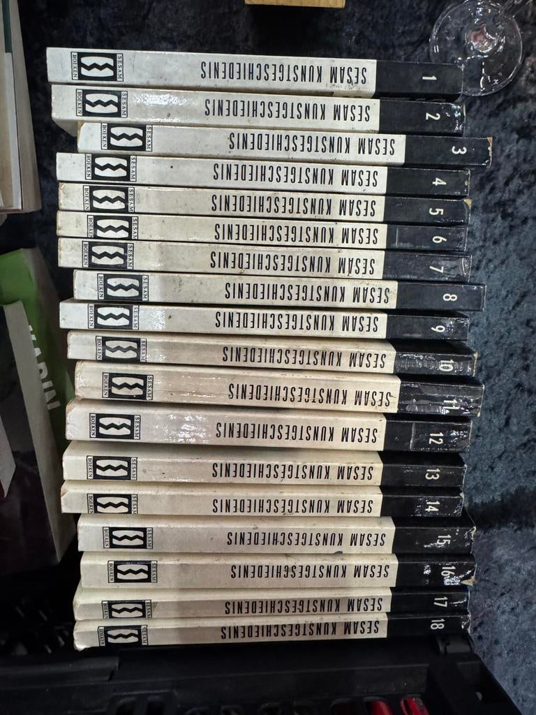 18 delige set boeken Sesam Kunstgeschiedenis, Boeken, Ophalen of Verzenden, Gelezen, Overige gebieden