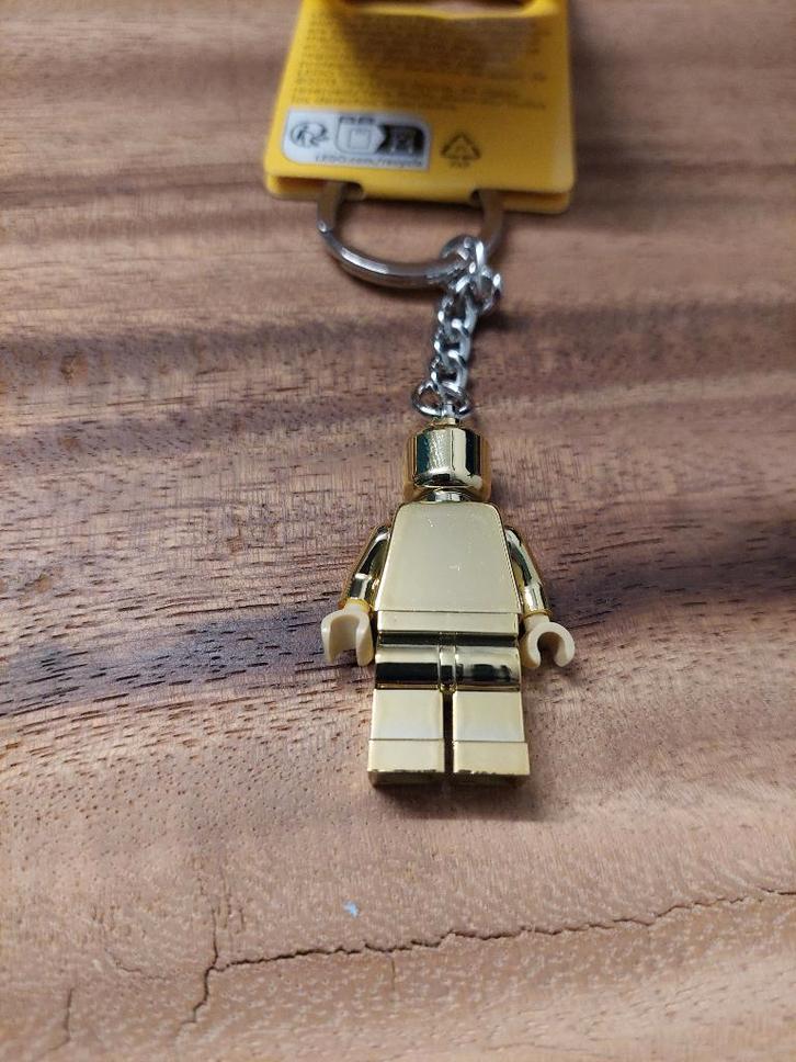 Lego gouden minifig sleutelhanger nieuw, Kinderen en Baby's, Speelgoed | Duplo en Lego, Nieuw, Lego, Complete set, Ophalen of Verzenden