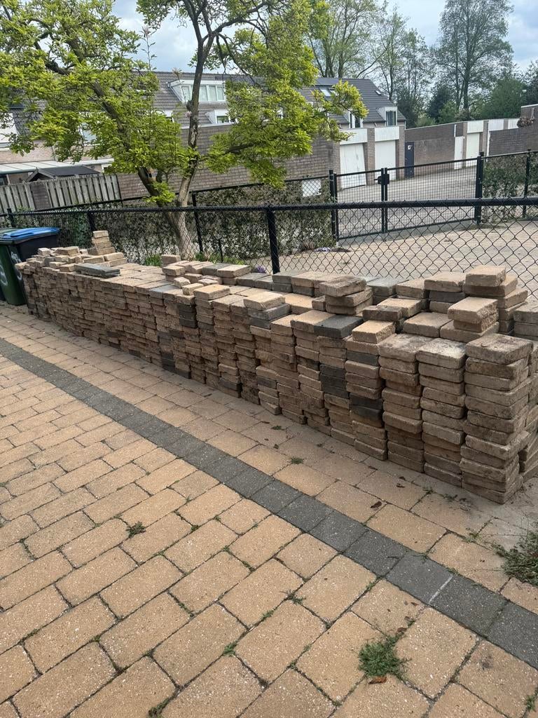 Bestrating, ongeveer 50m2, Tuin en Terras, Tegels en Klinkers, Gebruikt, Klinkers, Beton, 10 m² of meer, Ophalen