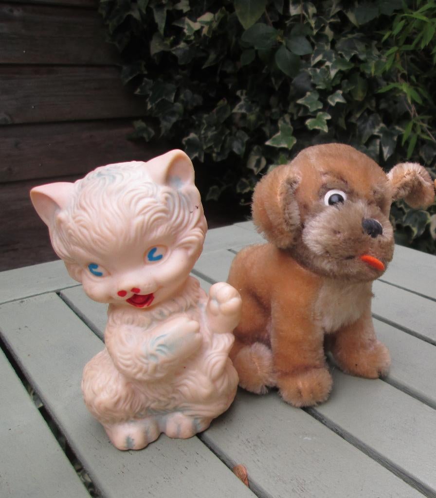 Pluche Steiff Hondje & 1 Vintage Piep Beestje Kat Poes, Ophalen