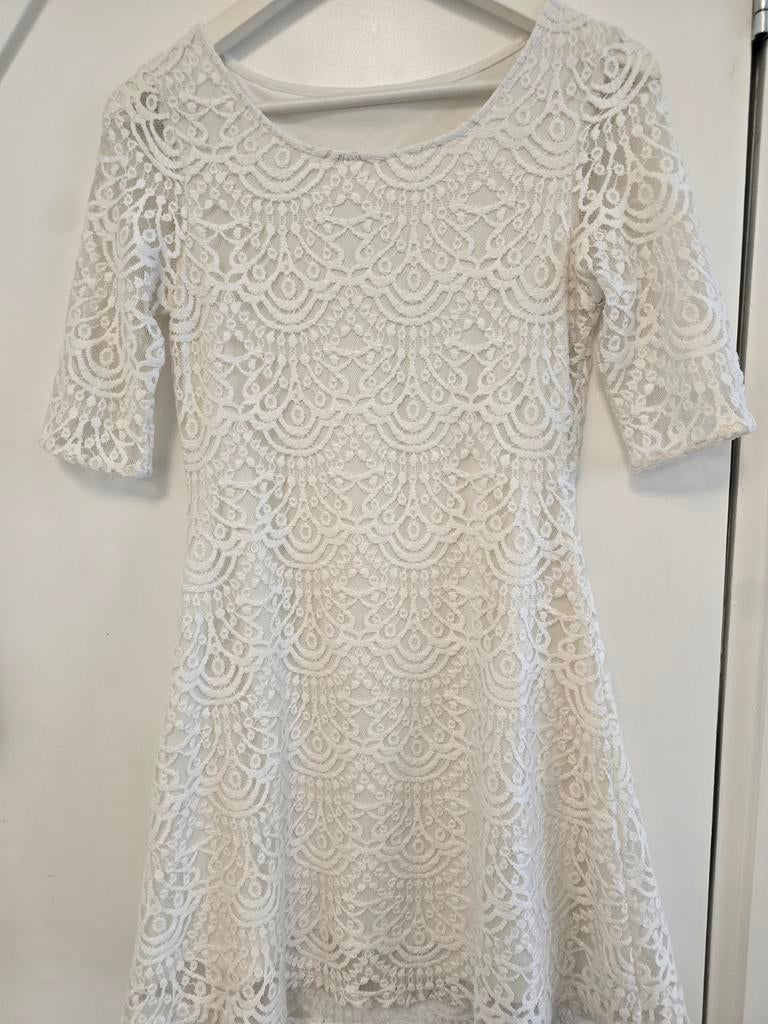 Witte kanten jurk, Ophalen of Verzenden, Zo goed als nieuw, Maat 38/40 (M)