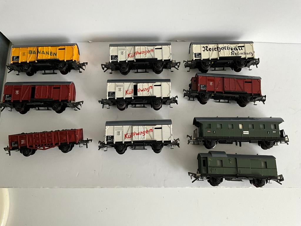 10 Fleischmann wagons  jaren '50 - ((Collectorsitems)))), Hobby en Vrije tijd, Modeltreinen | H0, Gebruikt, Gelijkstroom, Fleischmann