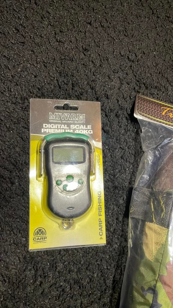 Mivardi digitale weegschaal en netfloater, Ophalen, Zo goed als nieuw, Overige typen