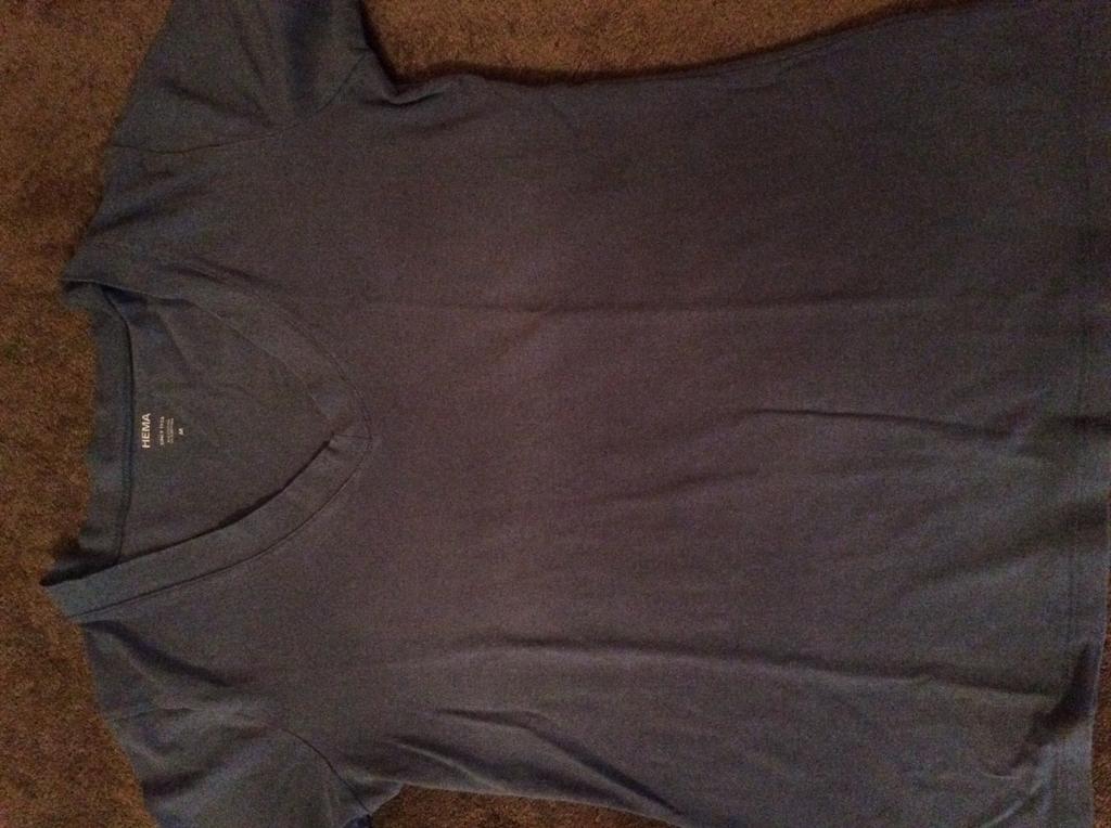Shirt m v-hals hema blauw, Kleding | Dames, T-shirts, Ophalen of Verzenden, Zo goed als nieuw, Blauw, Korte mouw