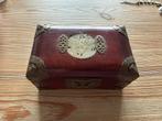 Chinees vintage juwelen kistje met jade inleg, Ophalen of Verzenden, Gebruikt, Overige houtsoorten, Minder dan 50 cm